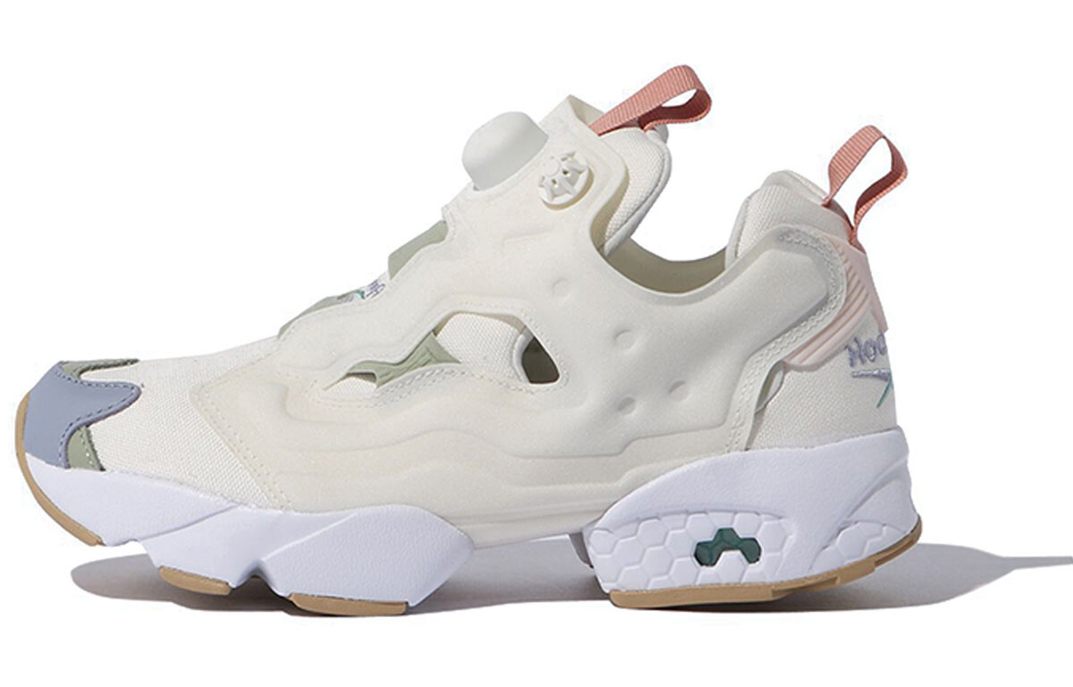 

Женские кроссовки Reebok Instapump Fury Lifestyle