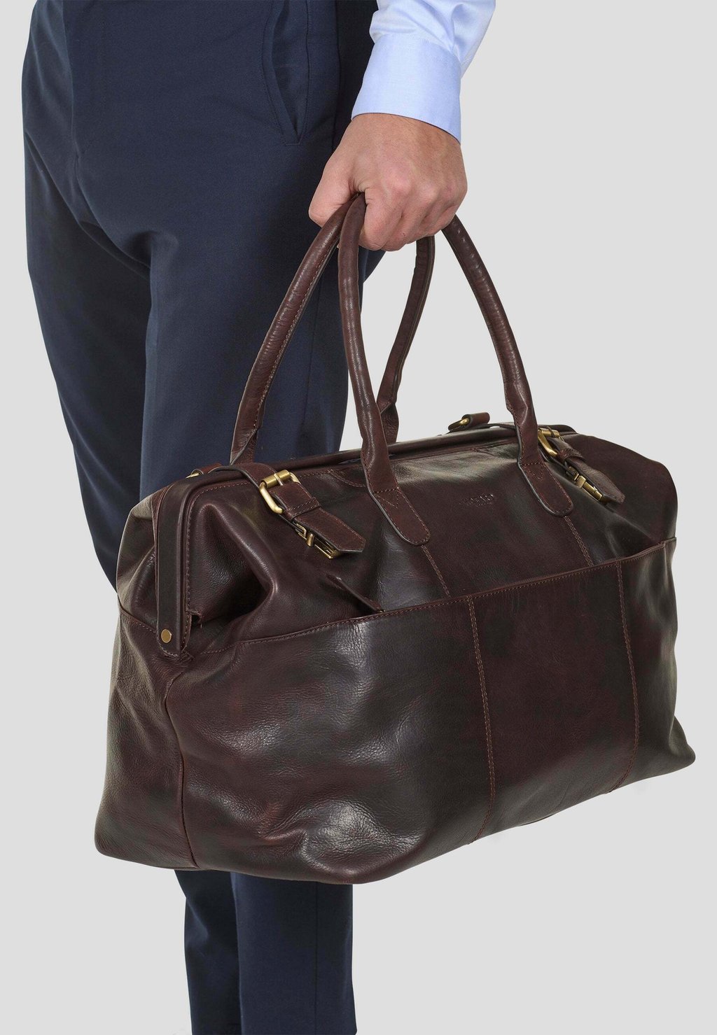

Сумка выходного дня Holdall Howard London, темно-коричневый