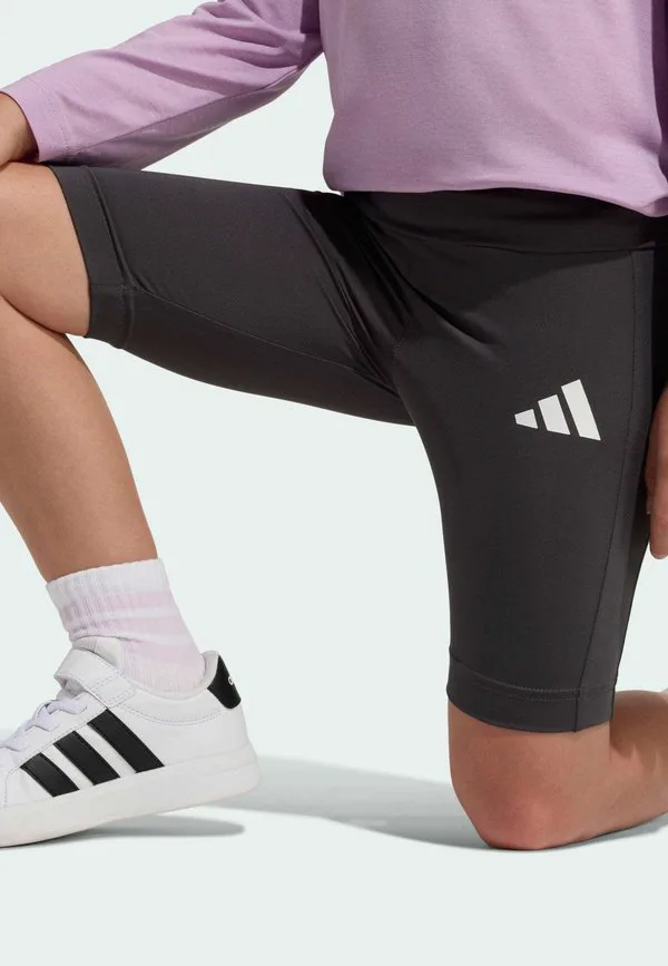 Любимый спортивный костюм Adidas Sportswear, Active Purple Ice Lavender White — фото 4