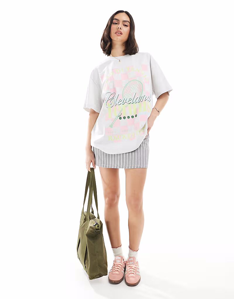 

Футболка ASOS DESIGN свободного кроя с принтом теннисного клуба цвета ледяного меланжа