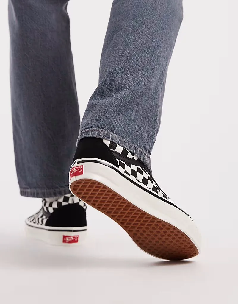 Кроссовки Vans Premium в стиле олдскул в черно-белую клетку — фото 3