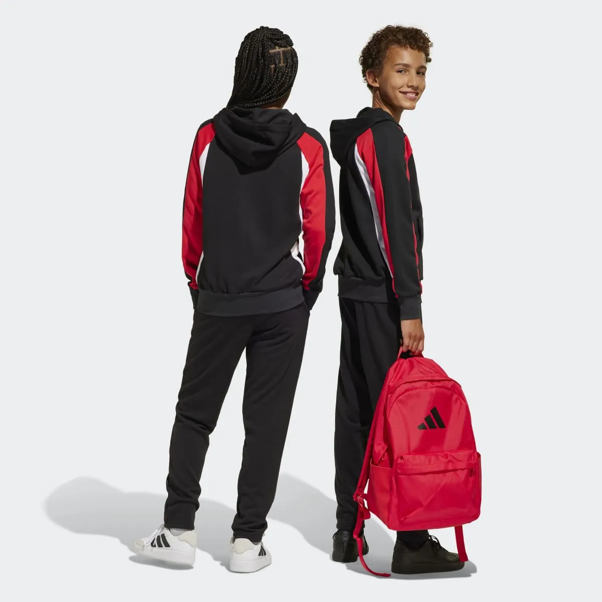 Детский спортивный костюм Seasonal Essentials Colorblock adidas, черный — фото 2