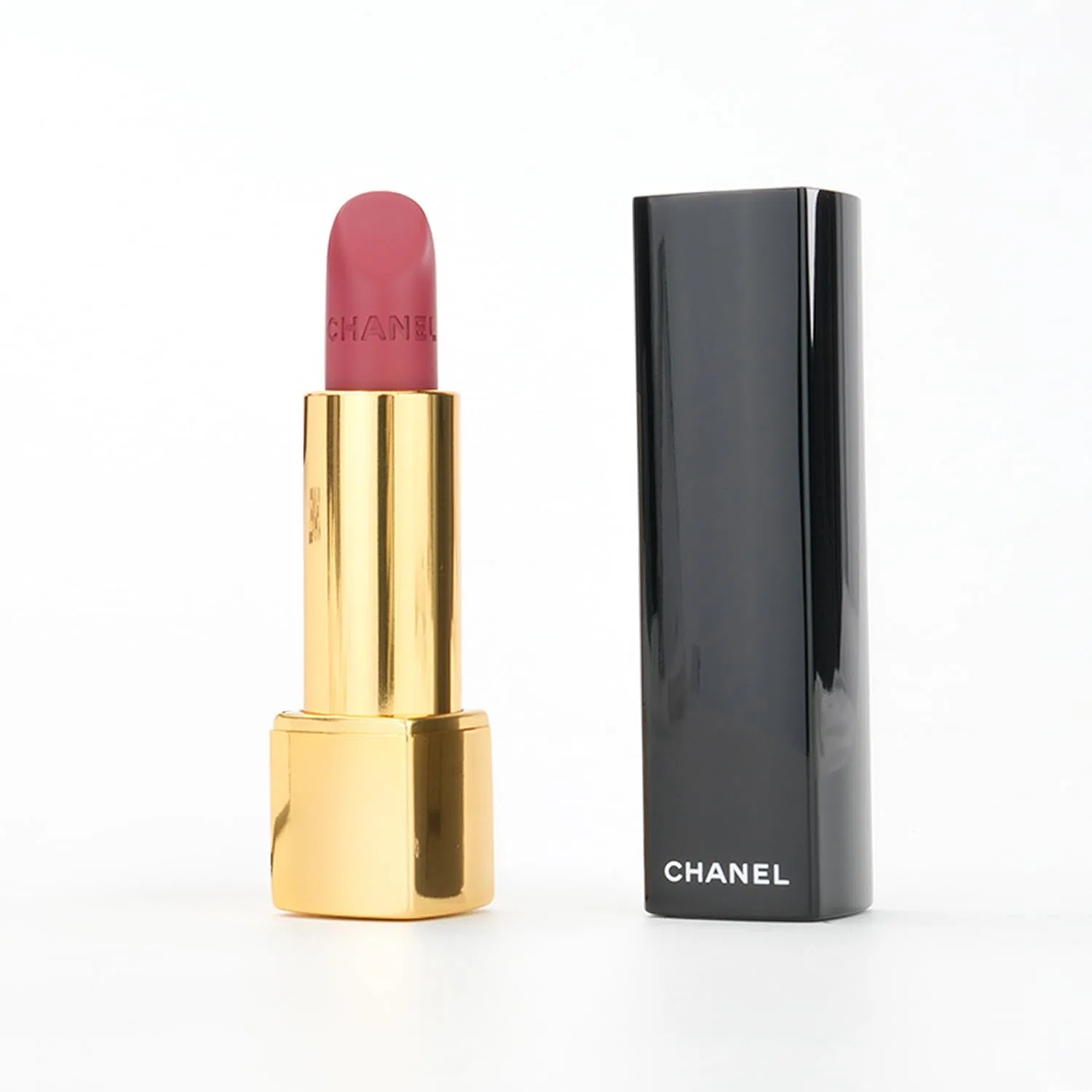 Помада Velvet Chanel Rouge Allure Velvet (#63 Essentiel de Chanel), 3.5 г — фото 2