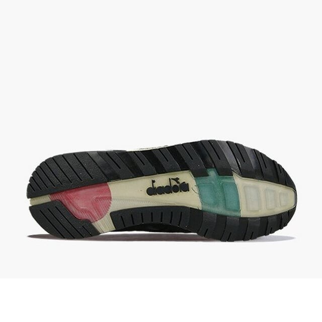 Мужские кроссовки X paura n9002 носки Diadora, черный — фото 3