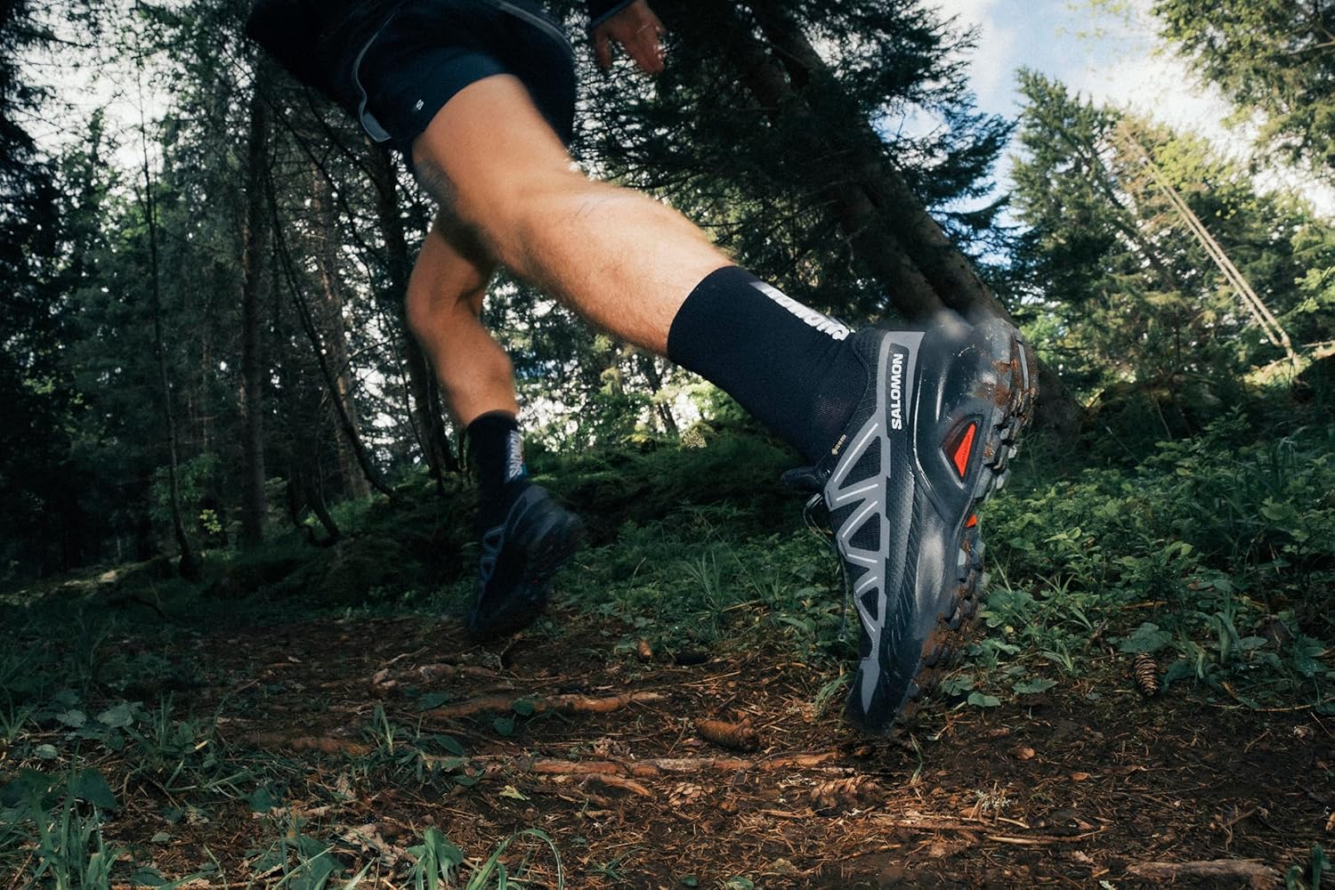 Кроссовки для трейлраннинга Salomon Men's Speedcross Peak Gore-Tex, водонепроницаемые, для бездорожья, походов и длительных трейлов, Black/Black/Asphalt — фото 2