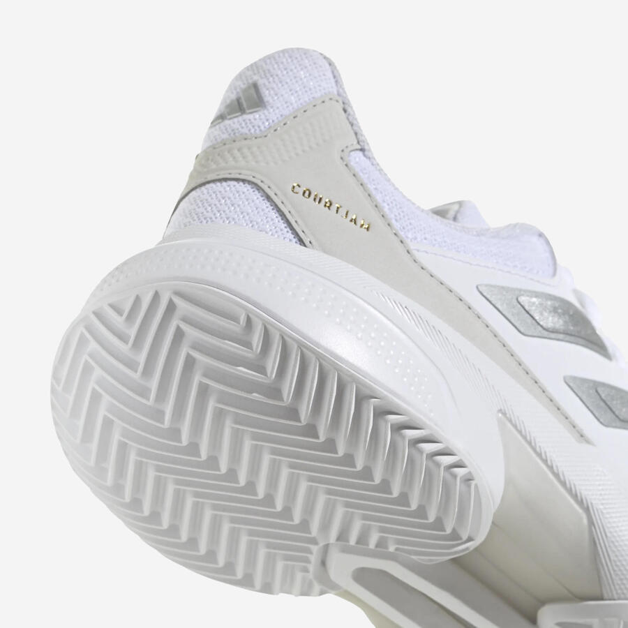 Женские теннисные кроссовки для грунтового корта - ADIDAS Courtjam Control 3 белые/серые — фото 4