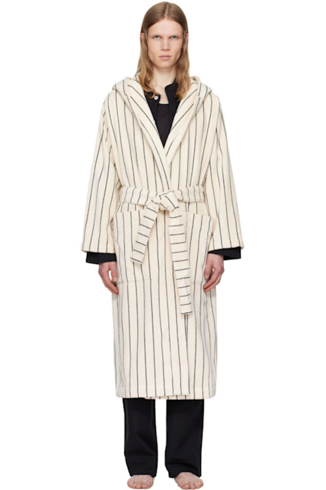 

Махровый халат с капюшоном цвета «Off-White & Green» Tekla