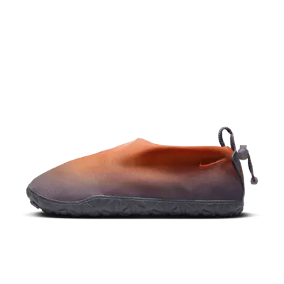 

Кроссовки Nike ACG Moc Premium, цвет Daybreak/Safety Orange/Coconut Milk/Bright Mandarin