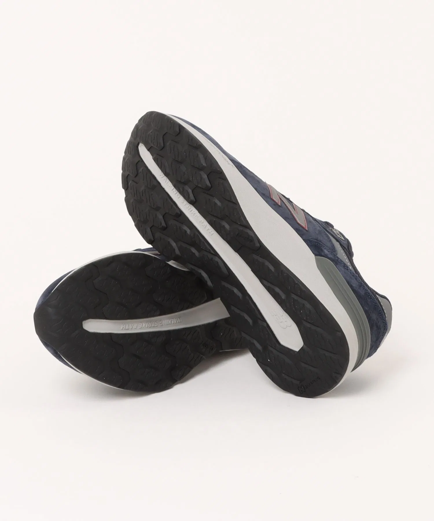 【New Balance】NB MW880BC7 2E Fresh Foam — фото 3