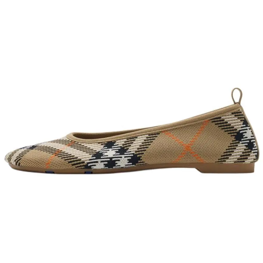 Повседневные однобортные туфли женские цвета умбра Burberry, Original Shoe Box Included