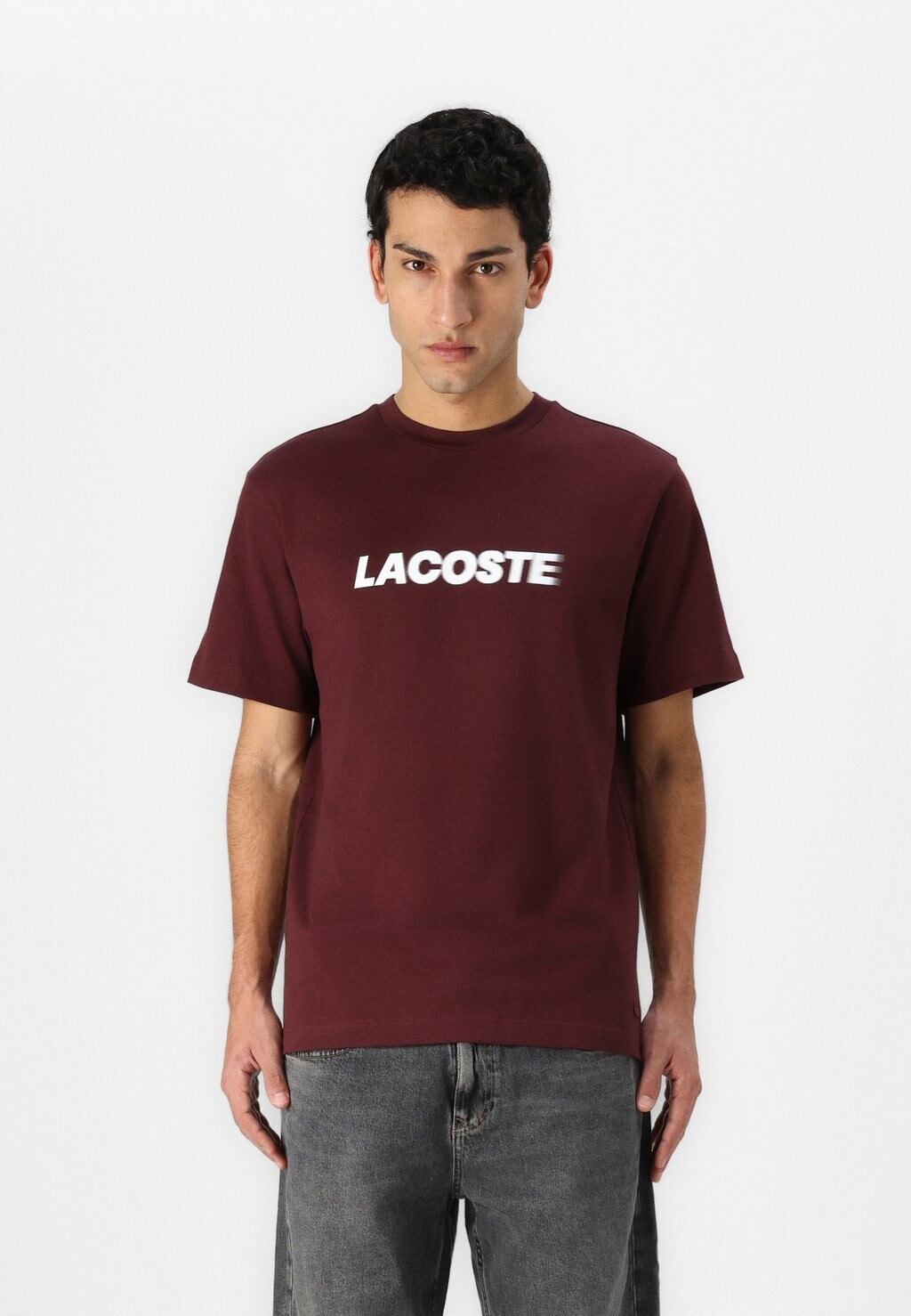 

Футболка с принтом Lacoste, бордовый