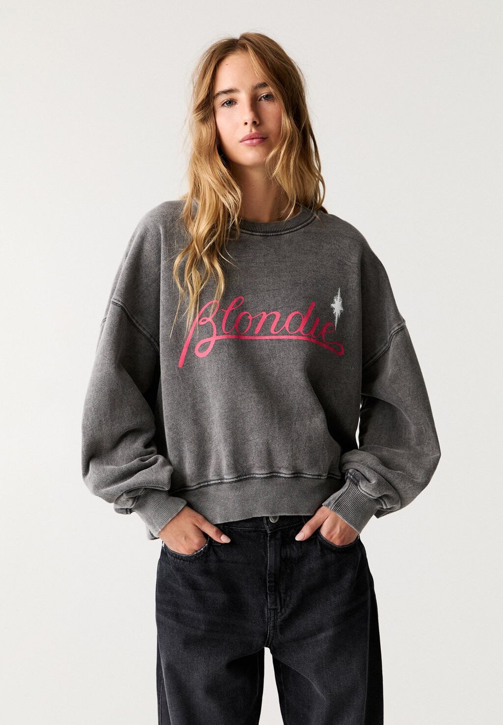 

Толстовка BLONDIE PULL&BEAR, темно-серый