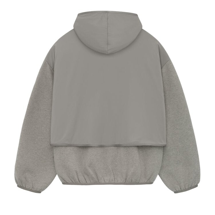 Толстовка Fear Of God Essentials Fear of God Essentials Nylon Fleece Hooded Sweatshirt, серый — фото 2