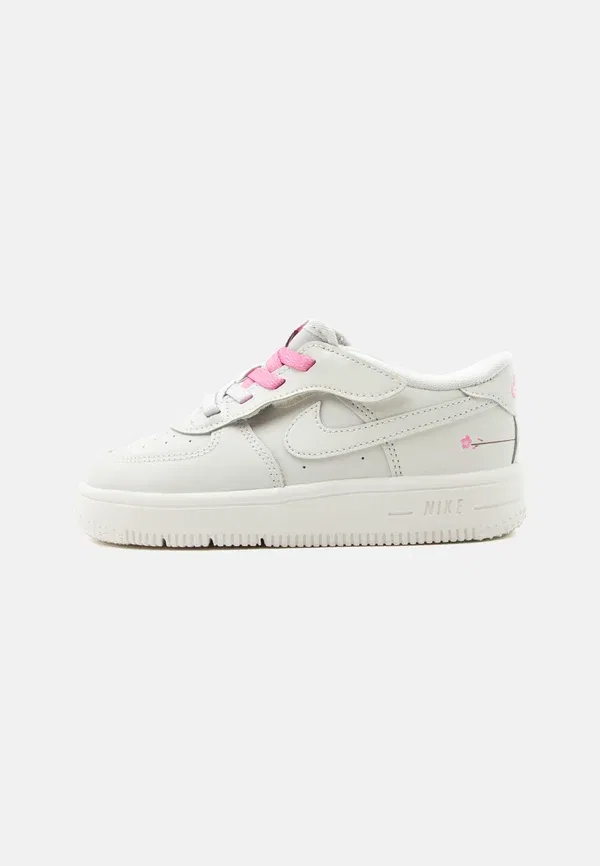 Кроссовки детские Nike Sportswear Force 1, светло-бежевый/игриво-розовый/фауна-коричневый