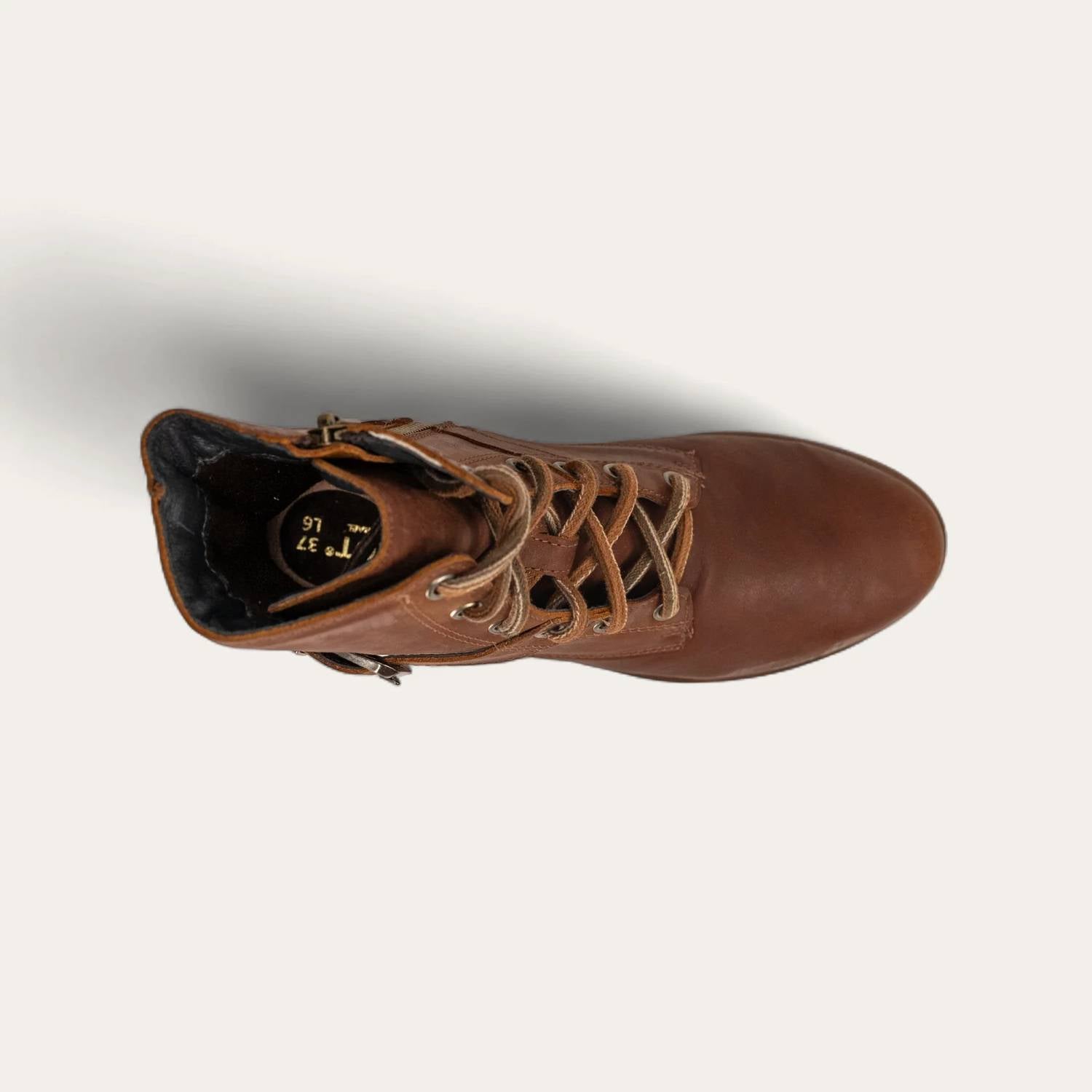 Женские ботинки Alize - средний размер, мягкая кожа коньячного цвета NAOT, Soft Cognac Leather — фото 3