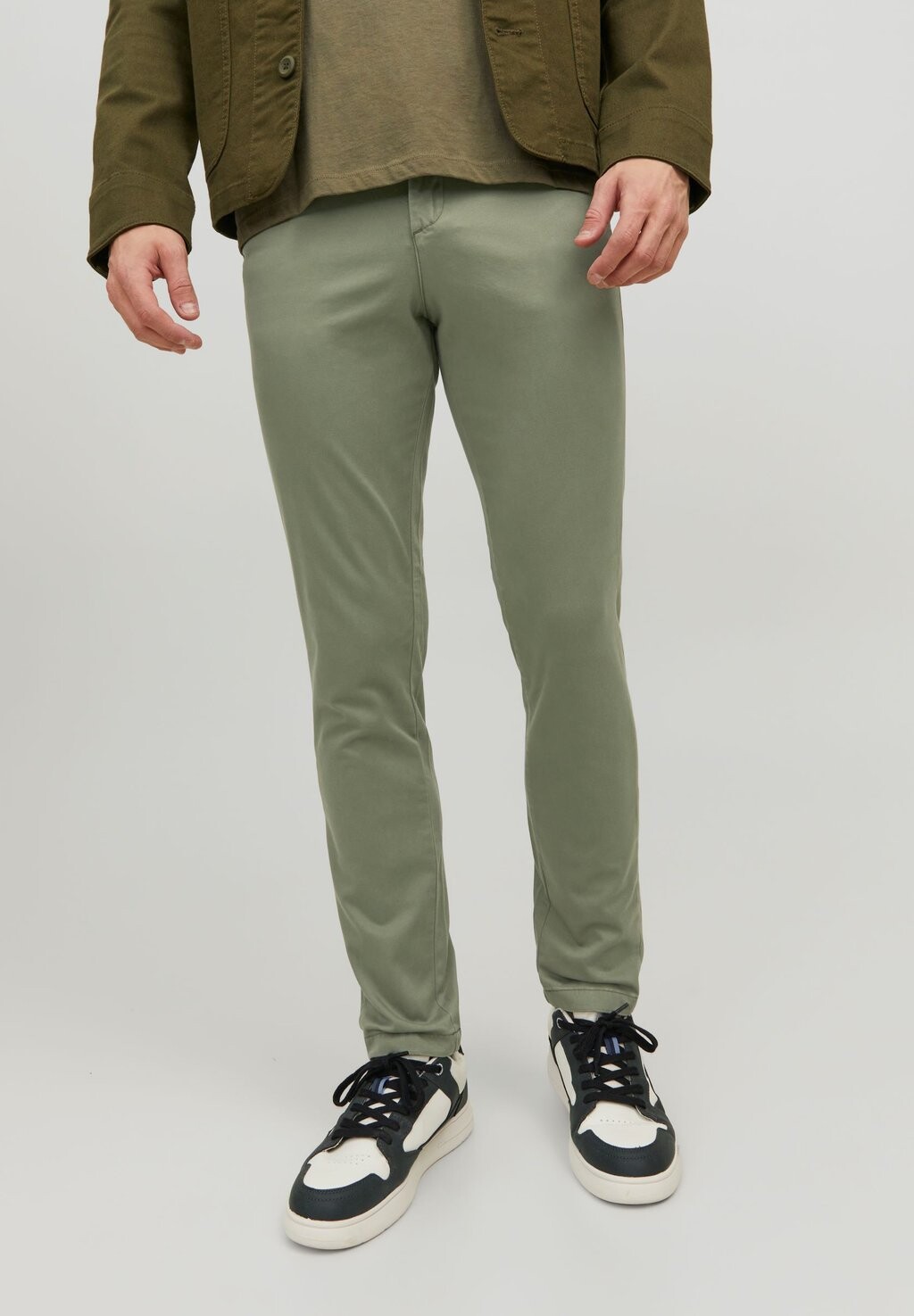 

Брюки JPSTMARCO JJBOWIE Jack & Jones, темно-зеленый лишайник