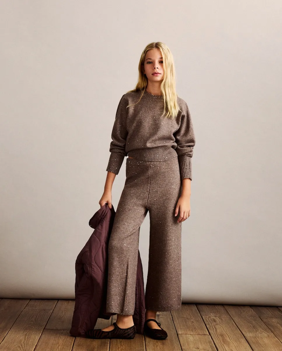 

Кроп-топ с рукавами-летучей мышью и пайетками для девочки Coconut El Corte Inglés, коричневый