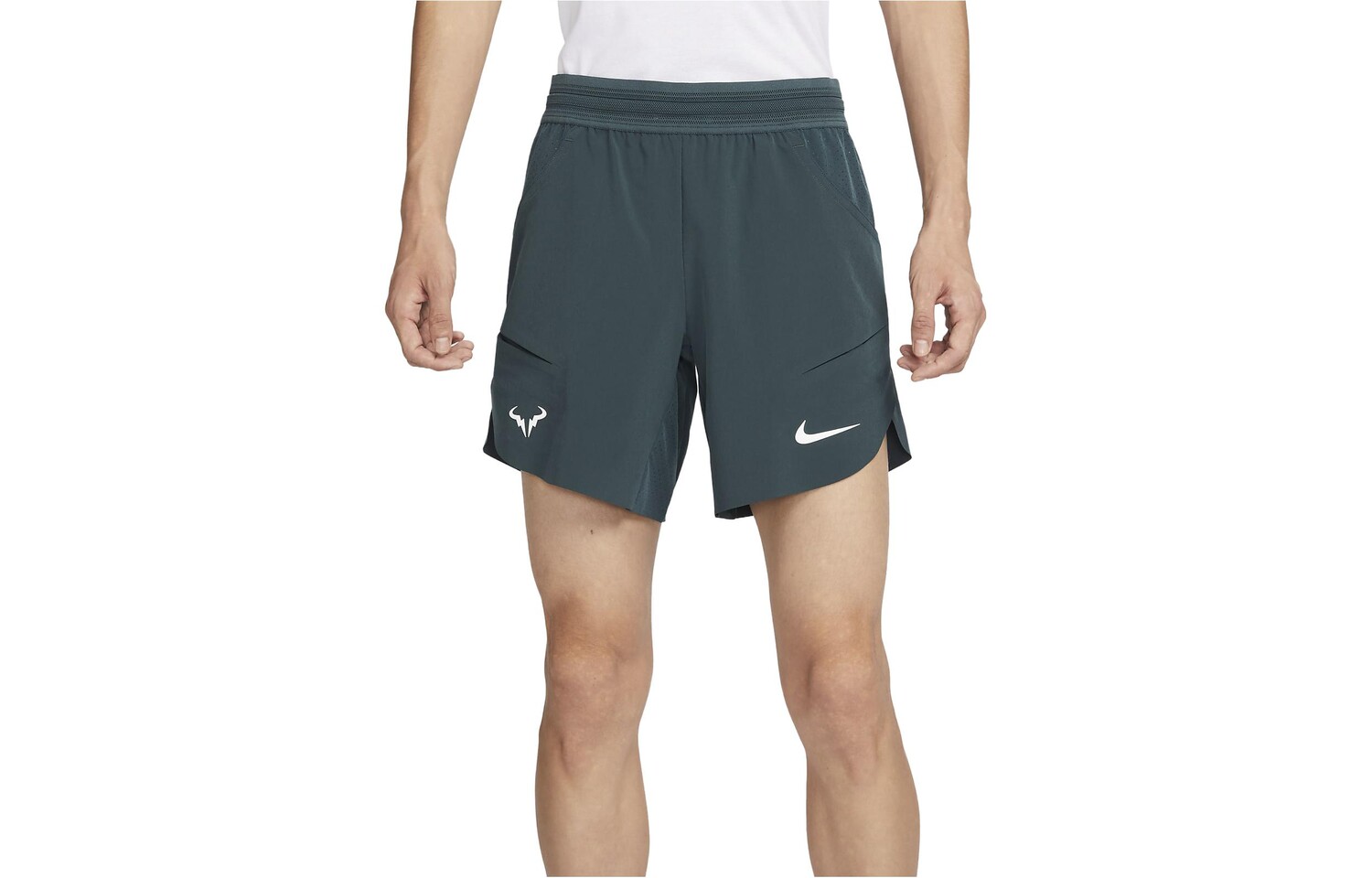 

Повседневные шорты мужские Deep Jungle/черный/Fireberry/Sundi Nike, черный