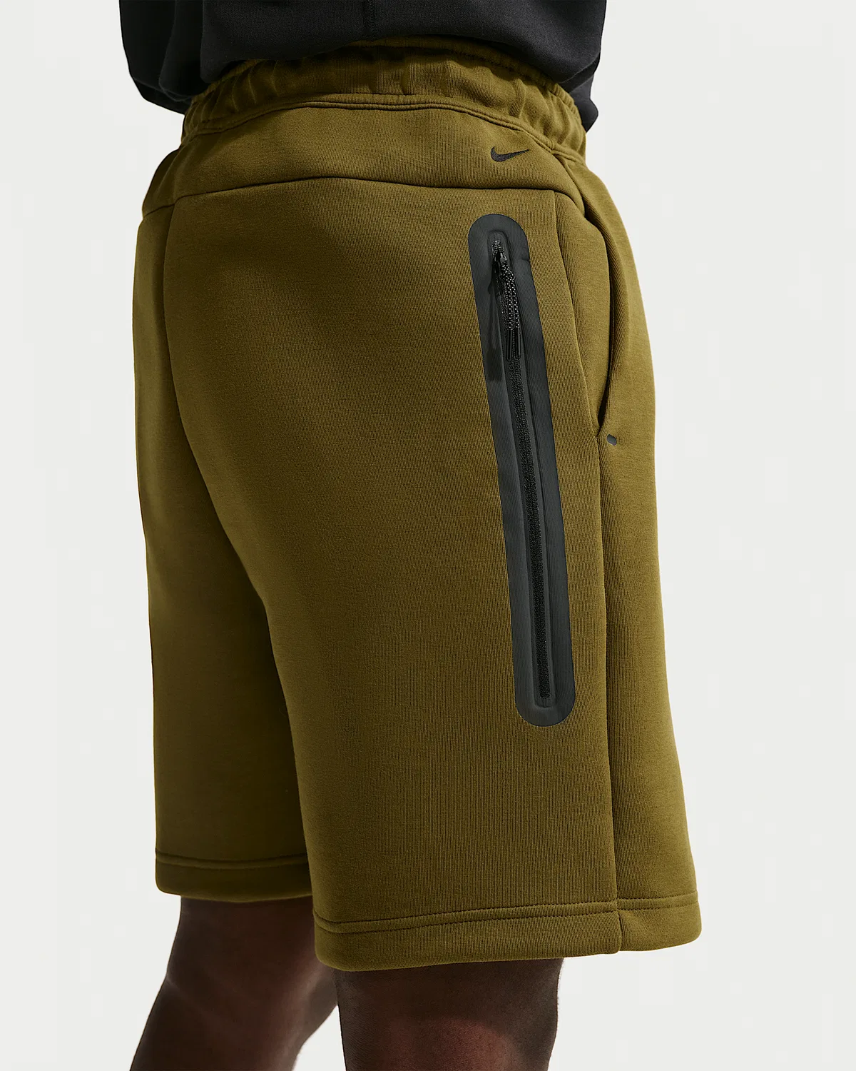 Мужские флисовые шорты Nike Tech, Olive Flak/Black — фото 3