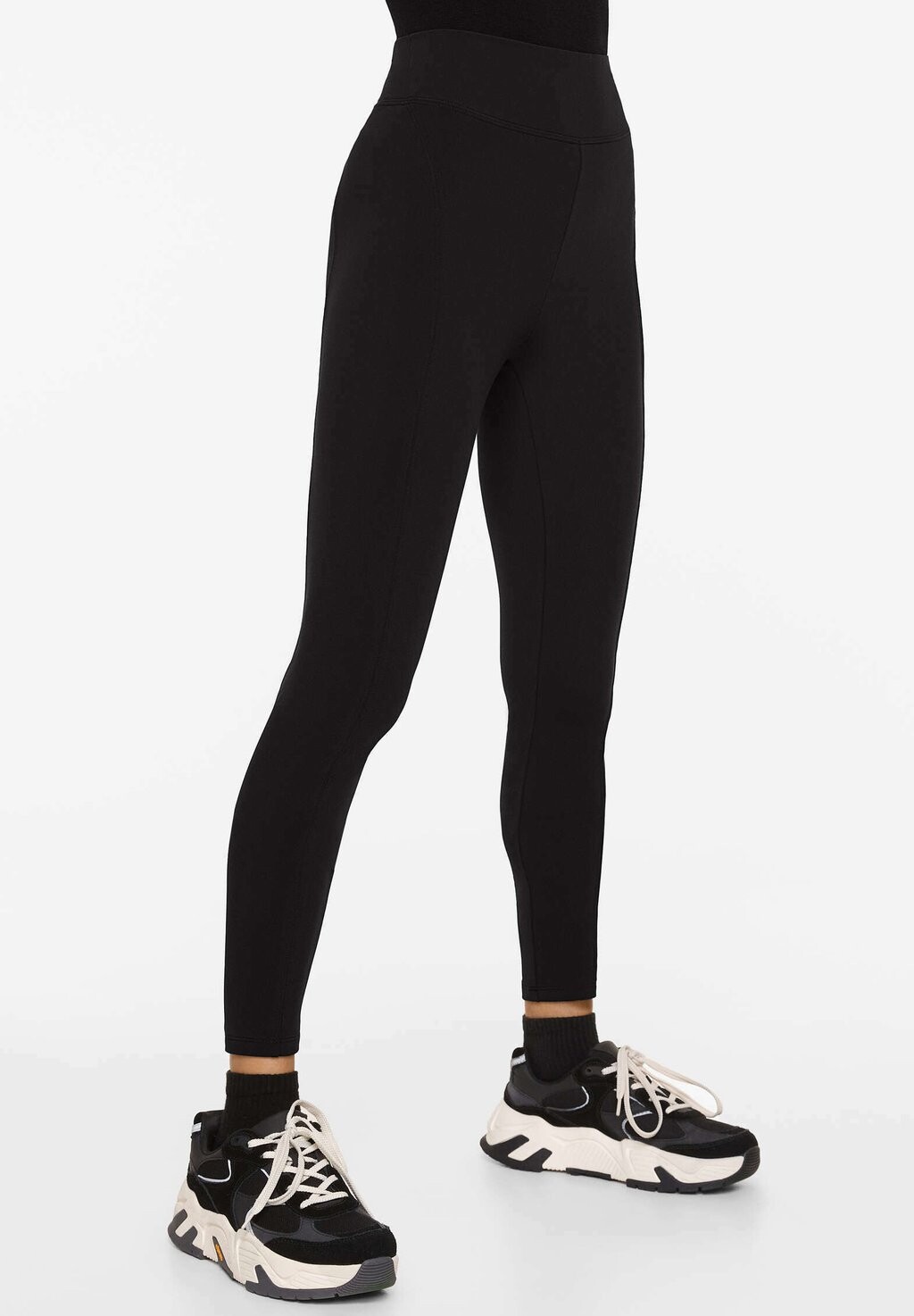 

Тайтсы WARM, LENGTH OYSHO, черный