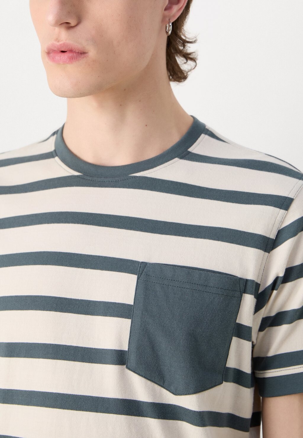

Футболка с принтом Handale Stripe Barbour, темно-грифельный
