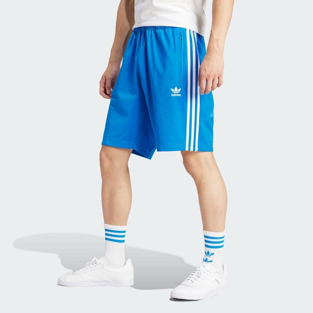 

Шорты Adidas Adicolor Firebird Shorts, цвет Bluebird/White