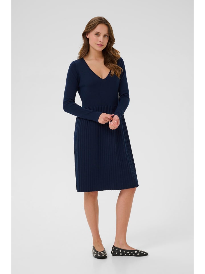 

CULTURE Платье CUjaniz Feminine в знак приветствия