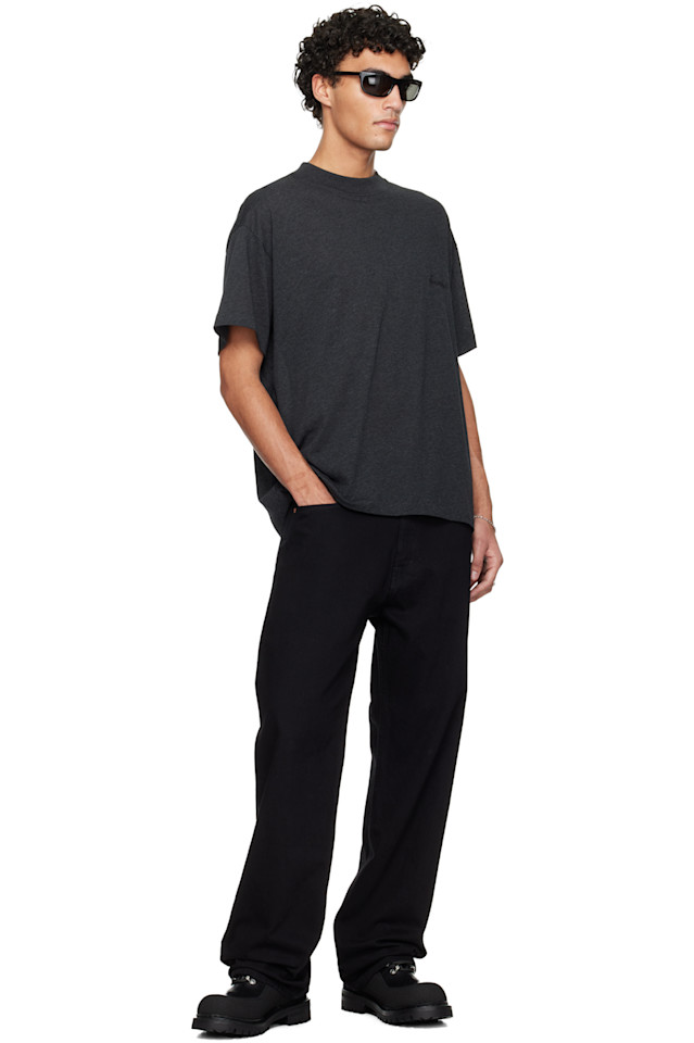 Fear Of God Essentials Серая праздничная вышитая базовая футболка — фото 4