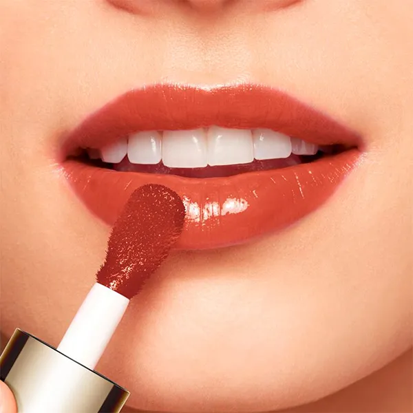 Питательное тонированное масло для губ Lip Comfort Oil Clarins, цвет chocolate — фото 3