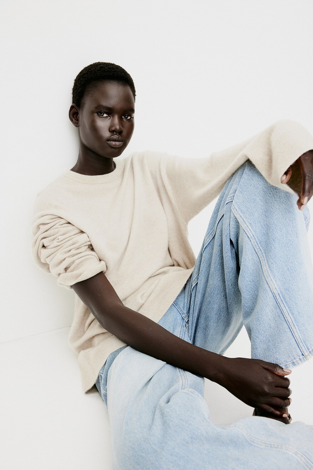 

Кашемировый свитер оверсайз H&M, бежевый
