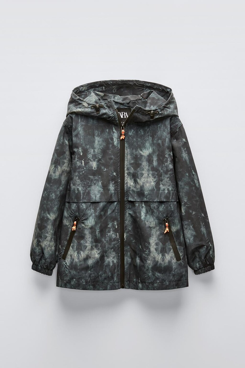

Куртка с эффектом tie-dye ZARA, черный