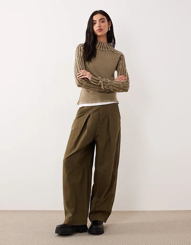 

Свободный народ, струящийся трикотажный свитер с высоким воротом и длинными рукавами в рубчик, цвет хаки, цвет окаменелой дюны