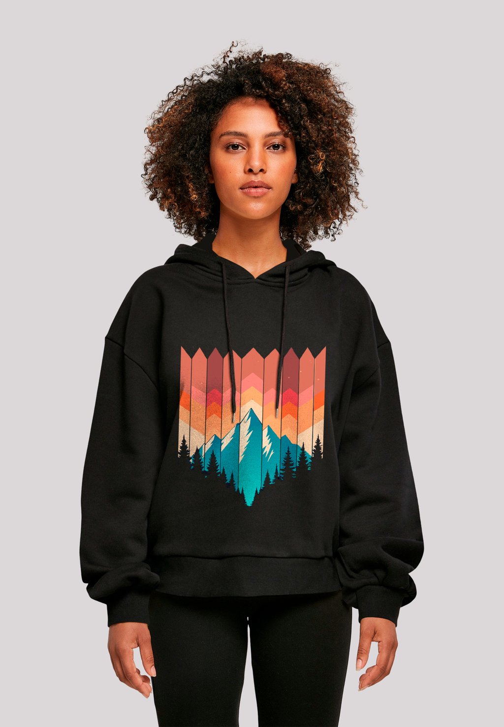 

Толстовка BERG SONNENUNTERGANG GEOMETRISCH F4NT4STIC, черный