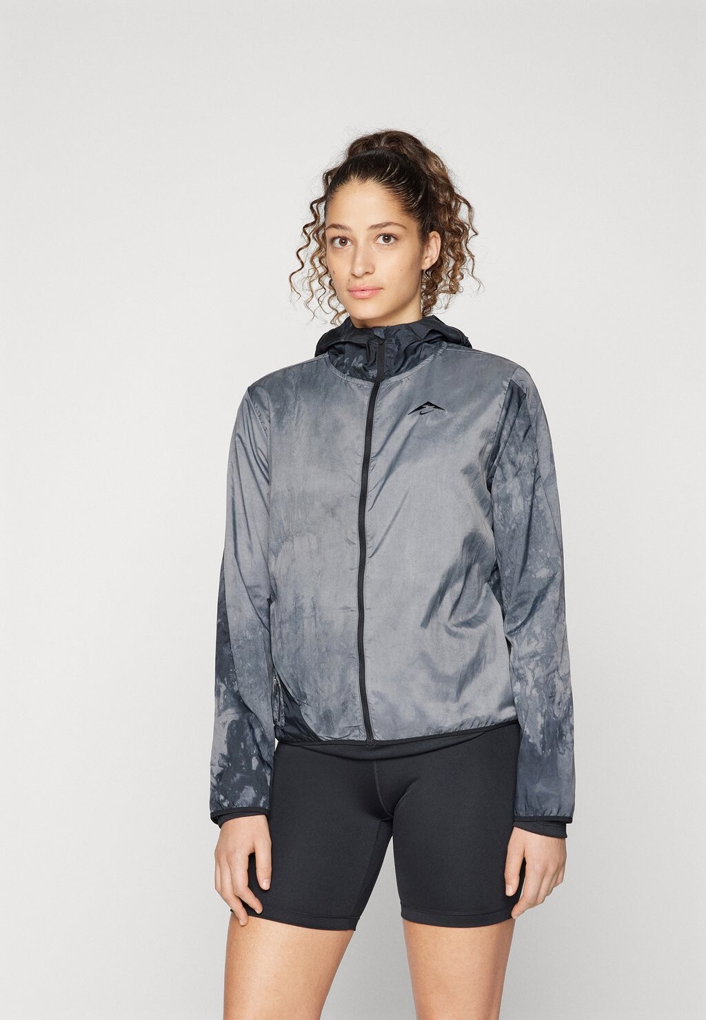 

Дождевик/водоотталкивающая куртка Trail Repel Nike, черный