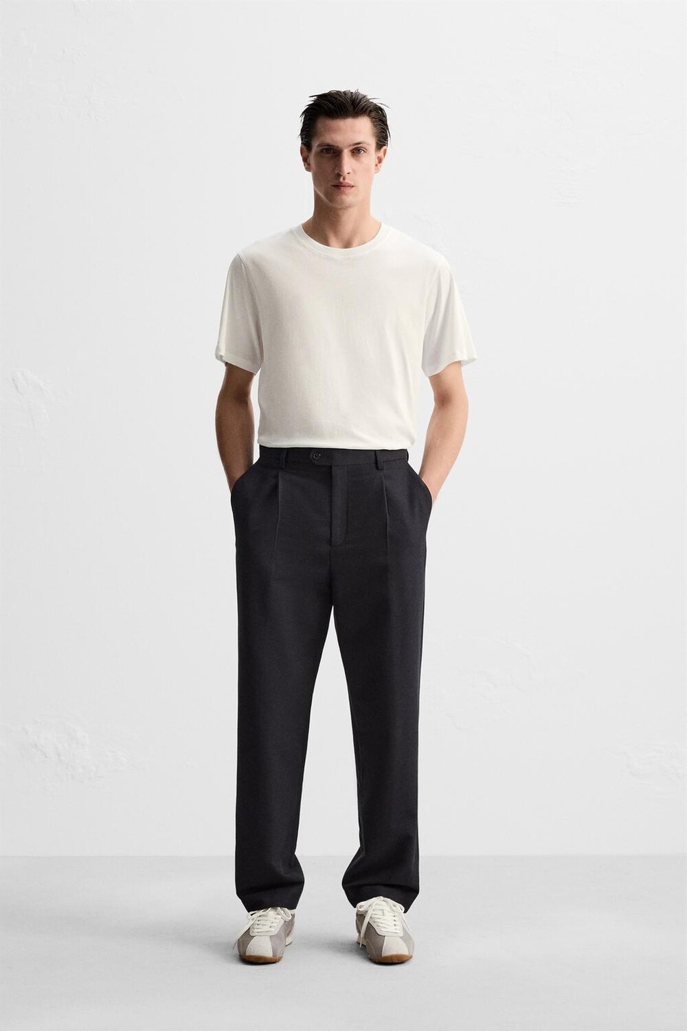 

Легкая хлопковая футболка ZARA, экрю