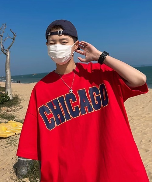 

Футболка оверсайз с принтом, бренд Chicago Archiver, красный