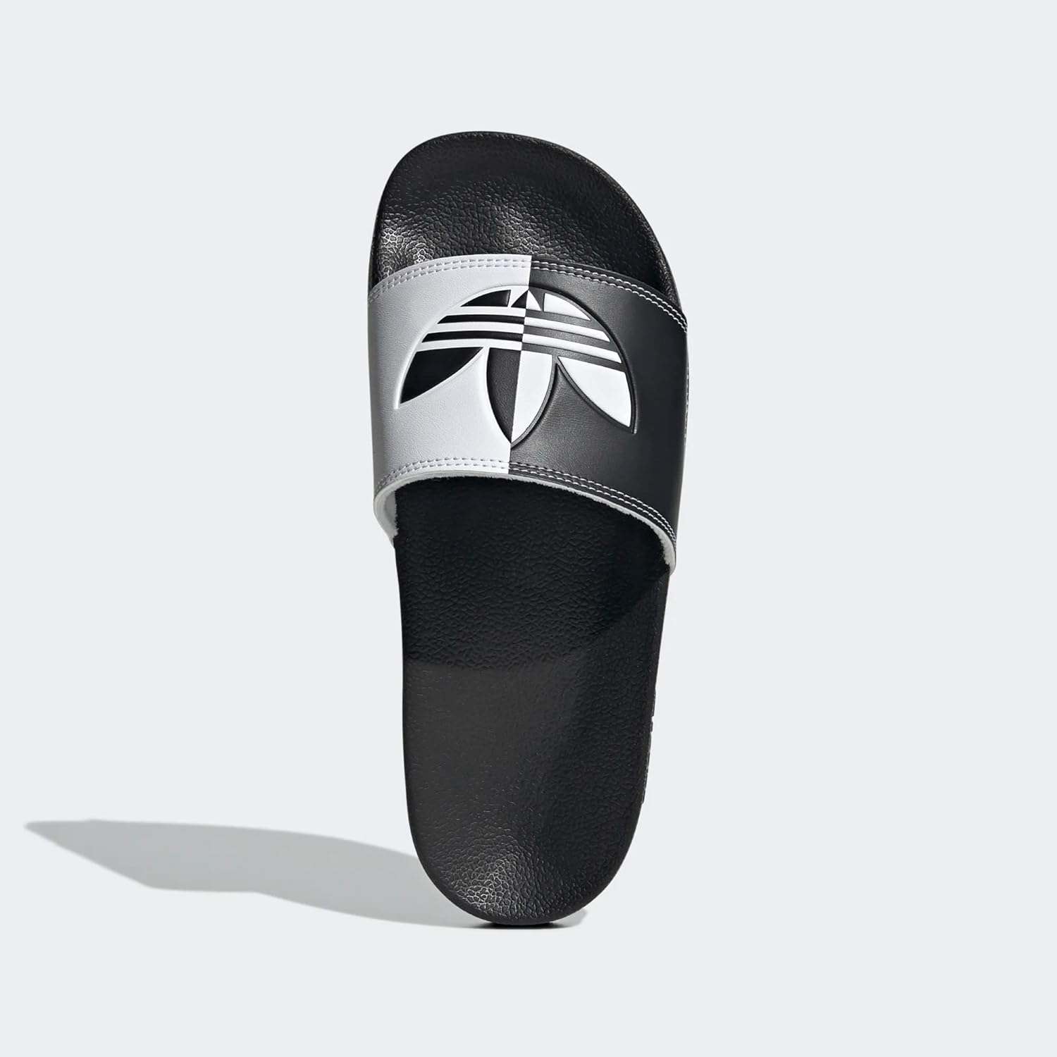 Мужские сандалии adidas Originals Adilette Lite, белый/черный — фото 3