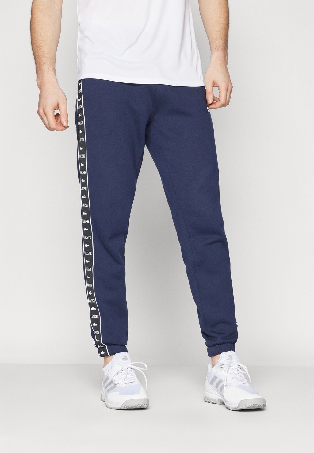 

Спортивные штаны TROUSERS TAPE Lacoste Sport, цвет navy blue