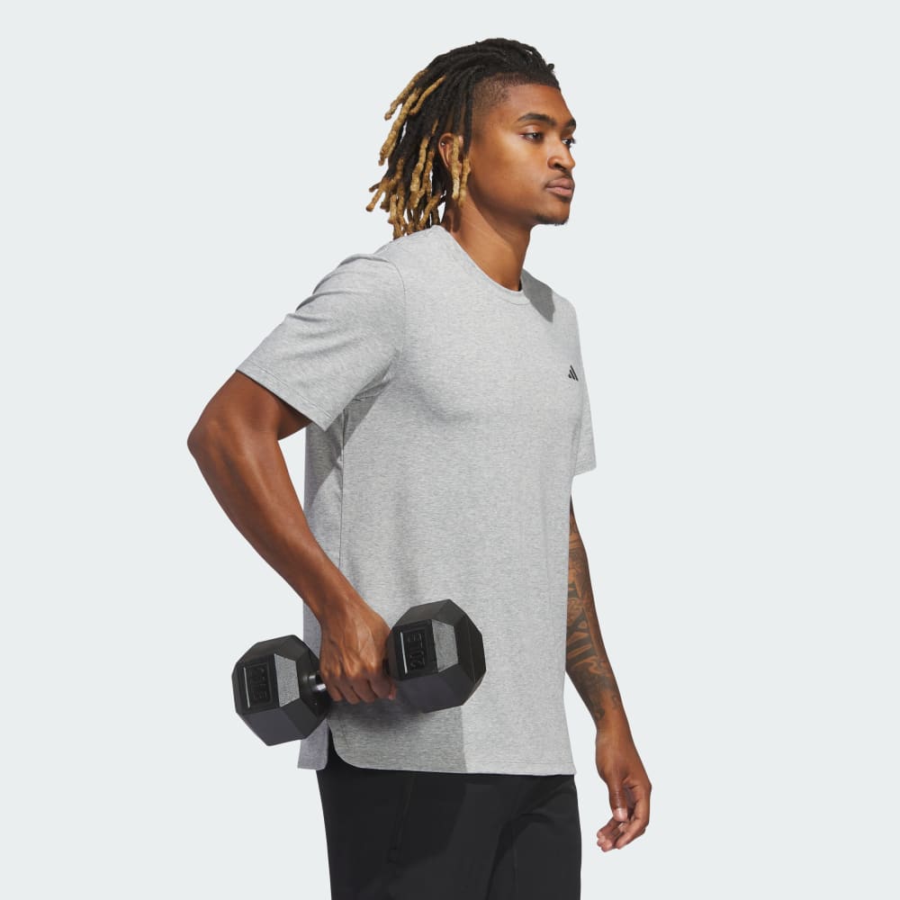 Спортивная футболка Adidas Axis AEROREADY Training Tee, цвет Medium Grey Heather — фото 3