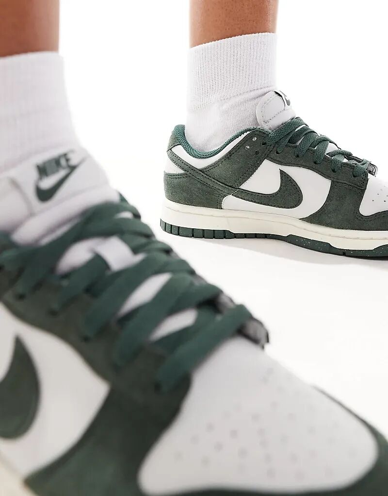 Кроссовки Dunk Low белого и зеленого цвета Nike — фото 4