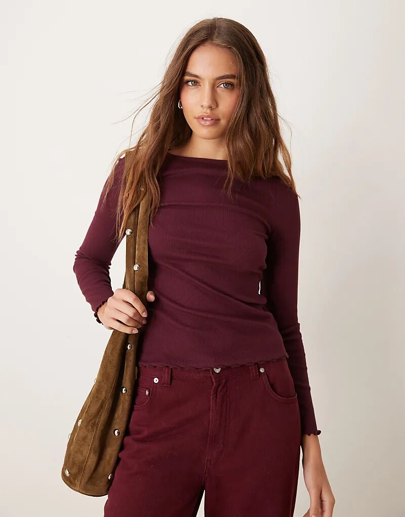 

Топ с длинными рукавами и салатовой окантовкой в бордовом цвете New Look