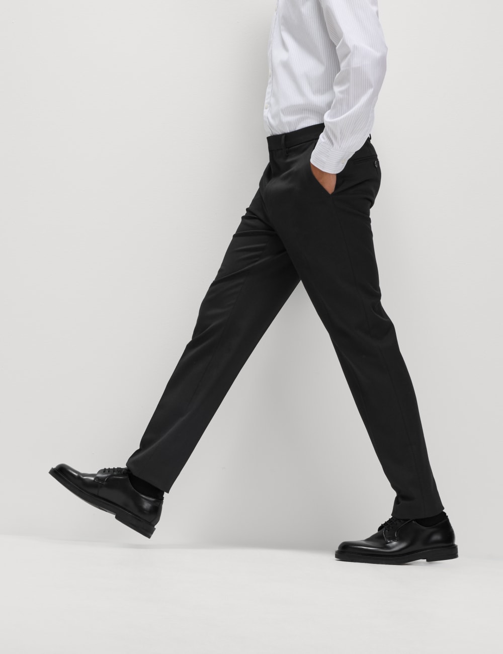 

Брюки Slim Fit Twill Stretch Smart Marks & Spencer, черный