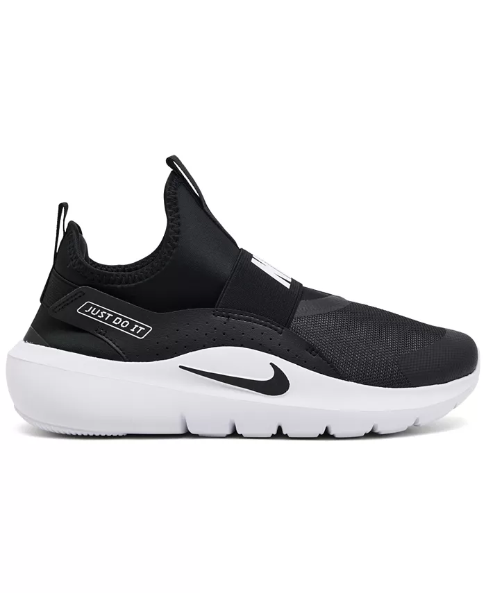 Большие детские кроссовки Flex Runner 4 Slip-On для бега от Finish Line Nike, черный — фото 2