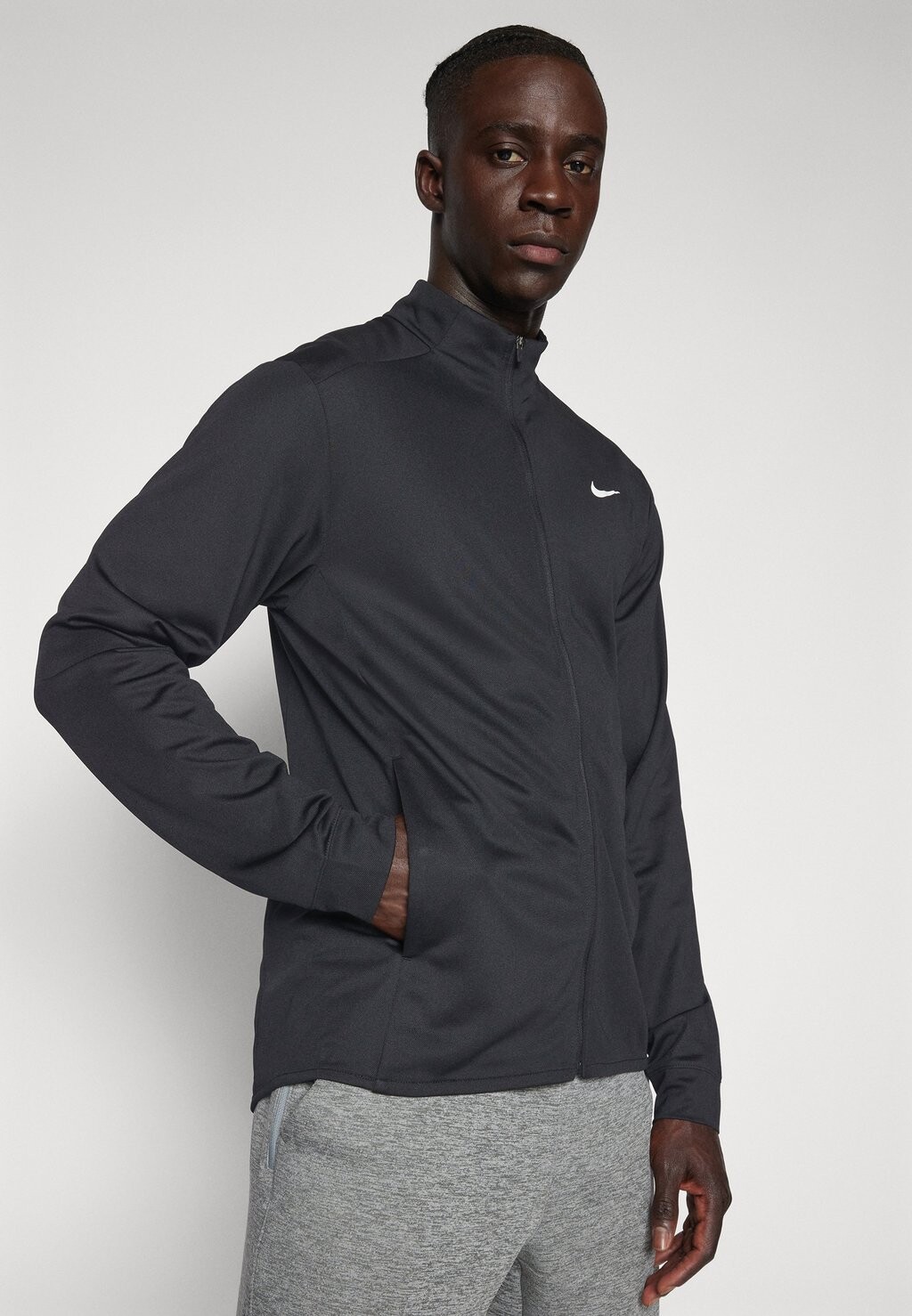 Толстовка TOTALITY JACKET Nike, черный — фото 2