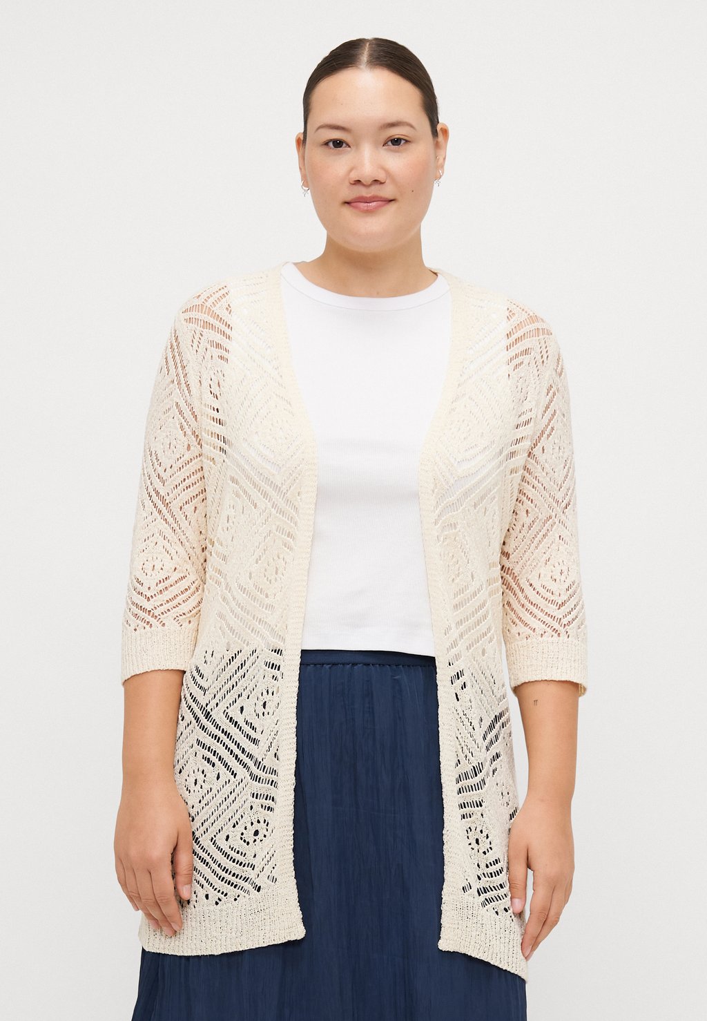 

Кардиган CARWISTY 3/4 OPEN CARDIGAN ONLY Carmakoma, кремовый