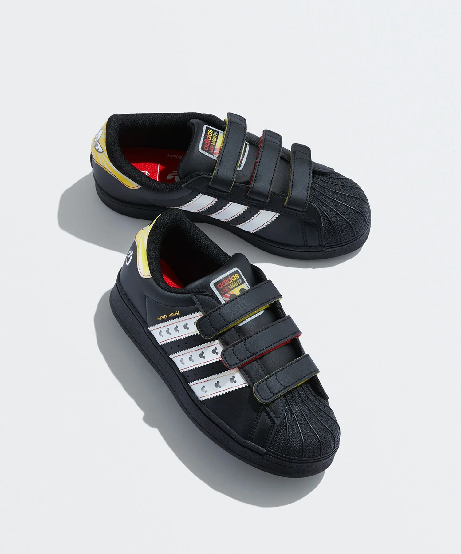 Детские кроссовки с LED-подсветкой adidas Disney SST Superstar черные — фото 3