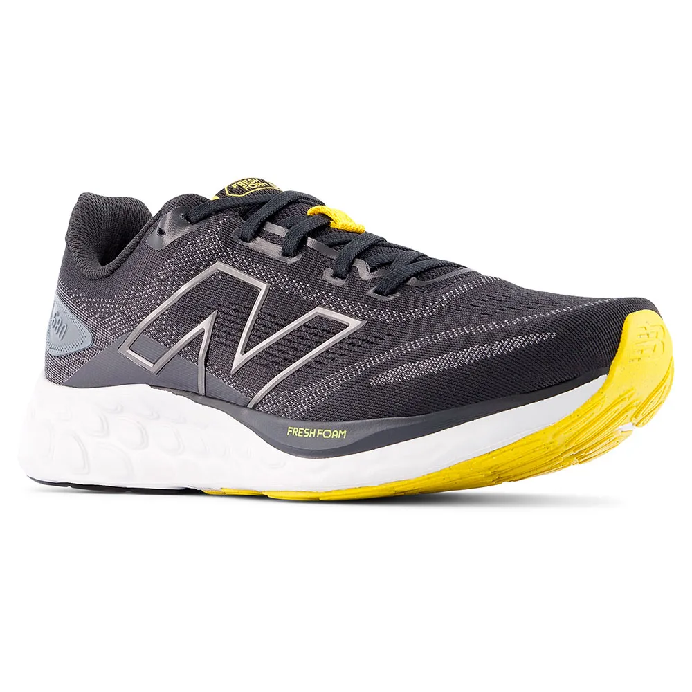 

Кроссовки New Balance M680Cb8, черный