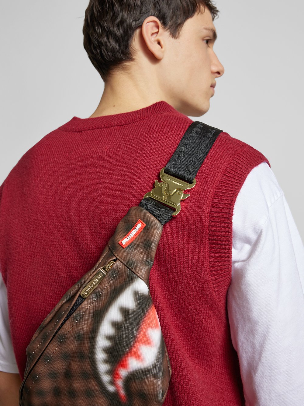 

Поясная сумка с этикеткой Sprayground, темно-коричневый