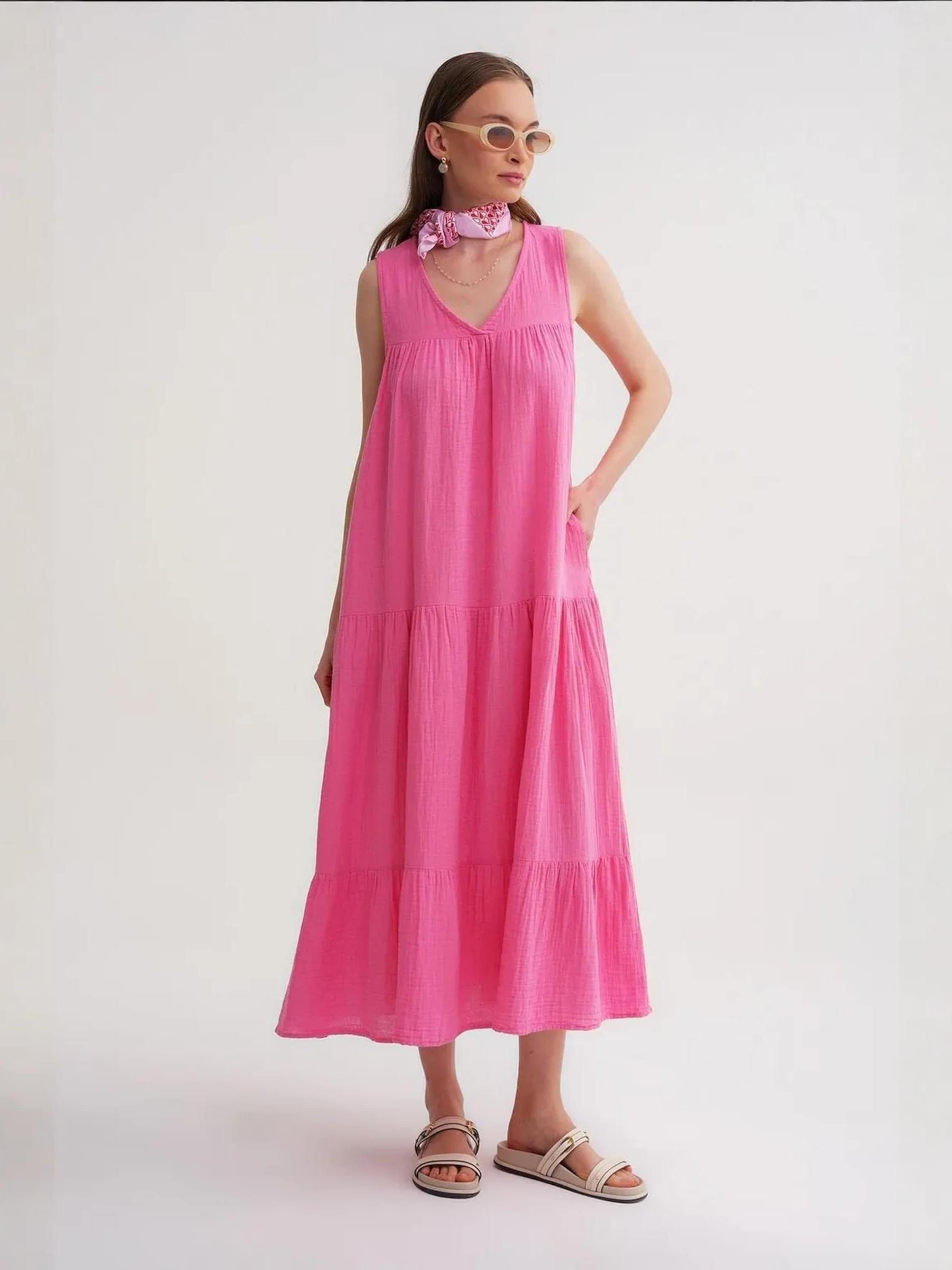 

MixRay Платье в светло-розовом цвете