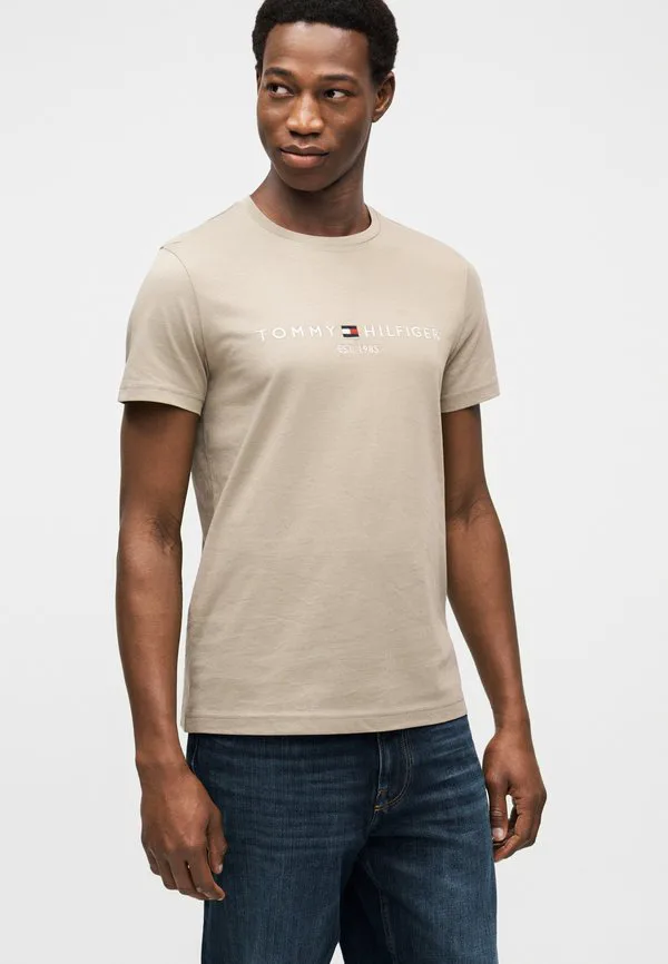 Футболка с вышитым логотипом, облегающая футболка с принтом. Tommy Hilfiger, Keystone — фото 4